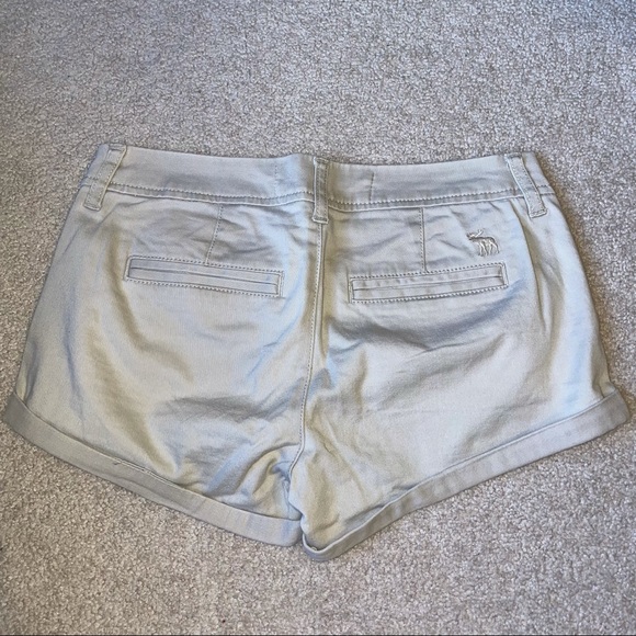 Abercrombie khaki shorts - like linen material, jean short shaped, sz S 00 - Picture 2 of 2